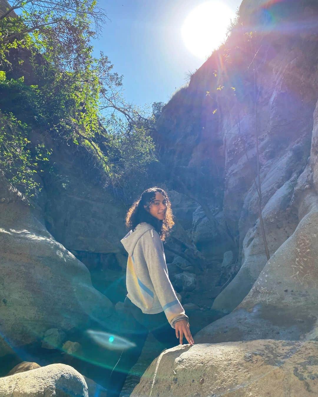 のインスタグラム：「My toxic trait: I will force you on a hike」