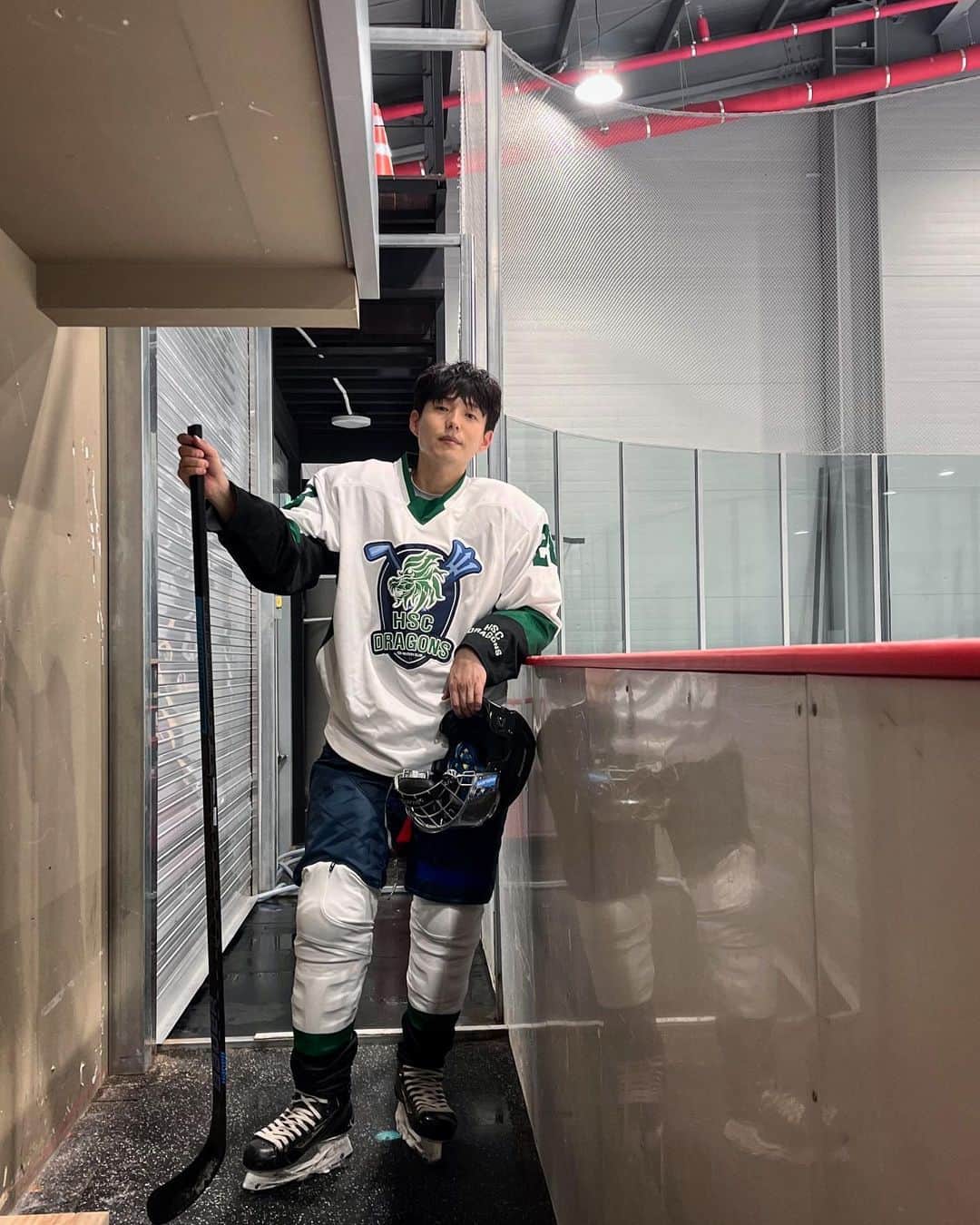 のインスタグラム：「오랜만에 불태움..🔥🏒」