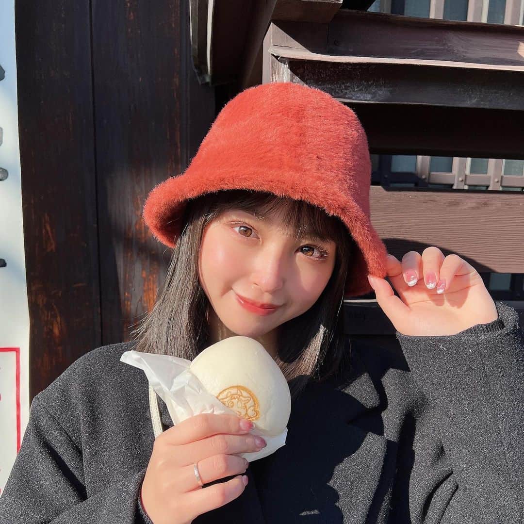 近藤里奈のインスタグラム：「お気に入りの帽子かわちぃ👒❤︎」