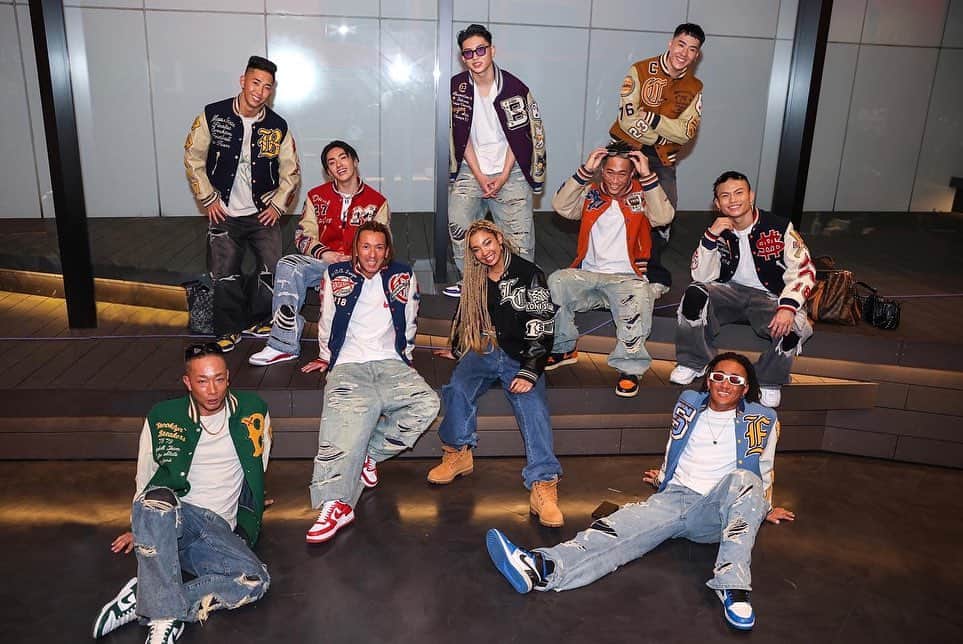 BOBBYさんのインスタグラム写真 - (BOBBYInstagram)「LUX GANG🔫🔫🔫  @segasammy_lux   @candoo5827  @taki_kojima_official  @kanau_sslux  @hinata_sslux  @koody_sslux  @kurashou_sslux  @kentaro_abe1993  @nosuke_good  @raara__sslux   #ホワイツビル　#スタイルアイズ #スタジャン　#東洋エンタープライズ  #balenciaga #louisvuitton  #louisvuittonaf1  #nike #timberland #airjordan」2月21日 16時01分 - jsb_bobby_official