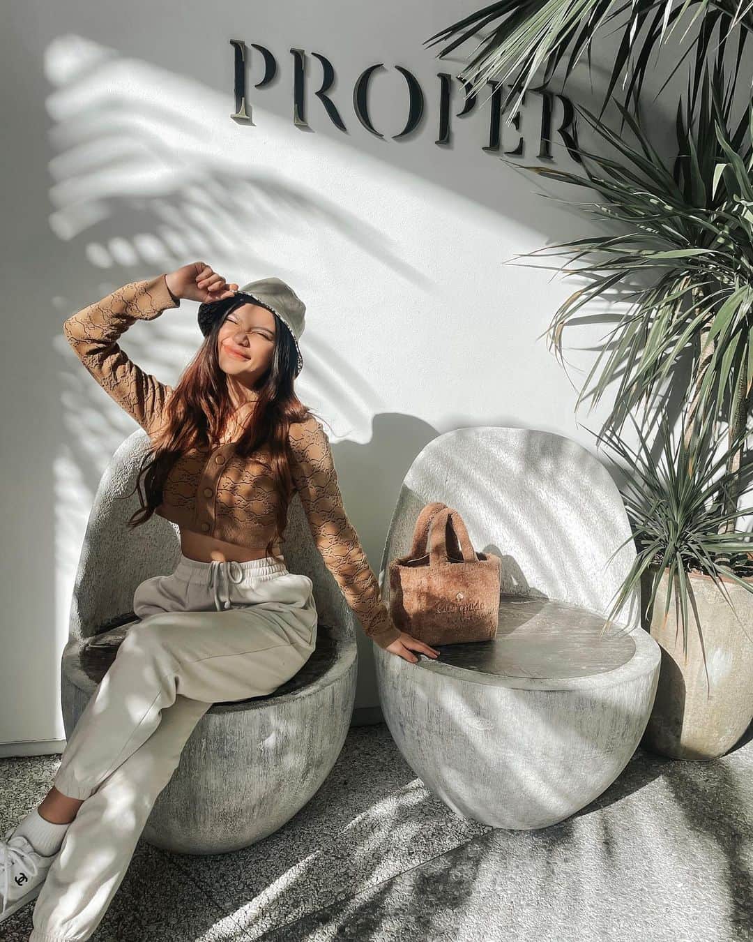 VIENNAのインスタグラム：「LA LIFE🌴」