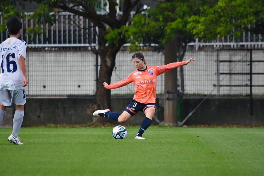 鮫島彩のインスタグラム：「⁡ ⁡ 沖縄キャンプ🌺⚽️ ⁡ ⁡ 最高の環境でトレーニングを積むことができました💪 ⁡ ⁡ サポートいただきました関係者の皆様、応援に駆け付けてくださったファンの皆様、ありがとうございました！ ⁡ ⁡ #大宮アルディージャventus #暮らしの発酵ライフスタイルリゾート #八重瀬町」