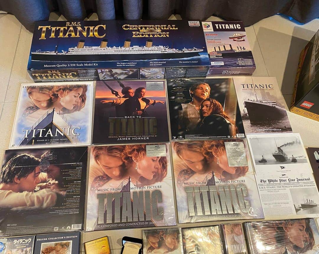 クォン・スンイルさんのインスタグラム写真 - (クォン・スンイルInstagram)「98년부터 모아온 인생영화 🚢 @titanicmovie  #Titanic #TitanicMovie #타이타닉 #영화타이타닉」2月21日 17時55分 - urbankwon