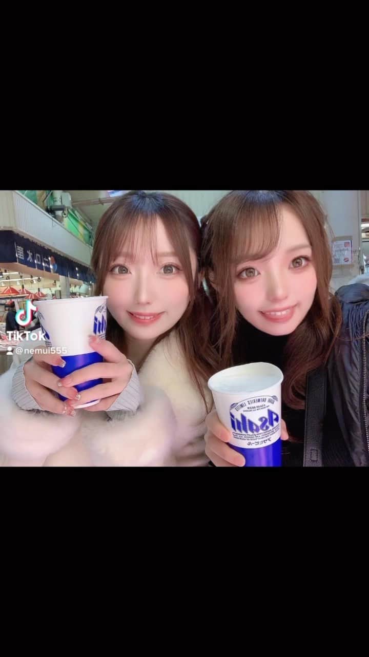柳田なつみのインスタグラム：「金沢飲み歩き旅🐶🍶 ・ ・ #金沢　#金沢旅行　#金沢グルメ　#近江町市場 #飲み歩き　#食べ歩き　#海鮮グルメ」