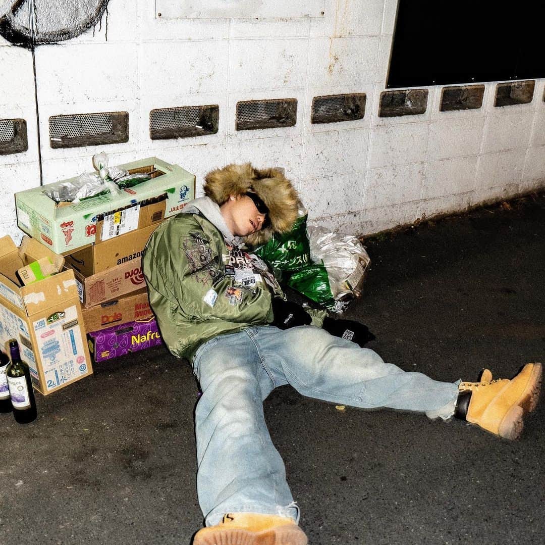 $HOR1 WINBOYのインスタグラム：「Drink up🍺」