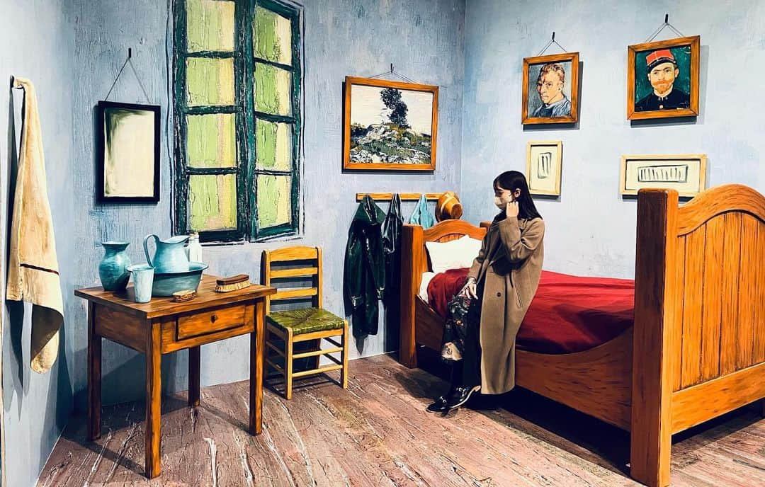 児玉祐莉乃さんのインスタグラム写真 - (児玉祐莉乃Instagram)「友達も引き笑いの子多いんですよね🤣🤣  改めて、6時間は余裕で電話するお友達との美術館は本当に楽しかった🌻 #ゴッホ展#美術館巡り#金山#旧名古屋ボストン美術館」2月21日 22時05分 - yurinodesu