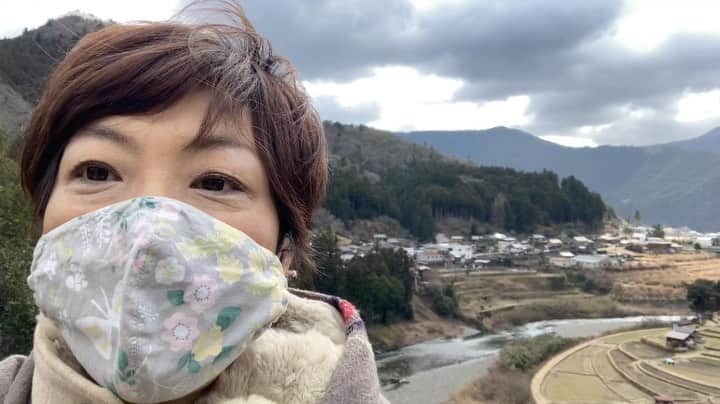 小谷あゆみのインスタグラム：「#日本農業遺産　 訪ねる旅3日目〜 #聖地高野山を支える有田川上流域の農業システム #つなぐ棚田遺産 #あらぎ島 #沼の棚田」