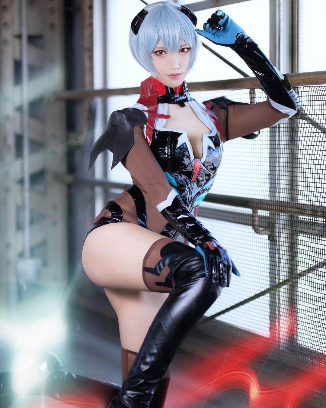 ぽにょ皇子のインスタグラム：「EVANGELION 綾波レイ  #cosplay #cosplayer #cosplaygirl #コスプレ #コスプレイヤー #グラビア #dj #ポートレート #portraitphotography #portrait」