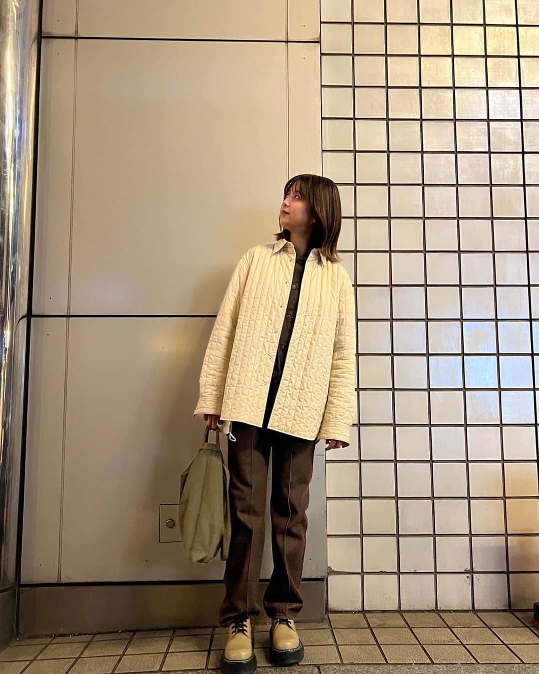 のインスタグラム：「🤓」
