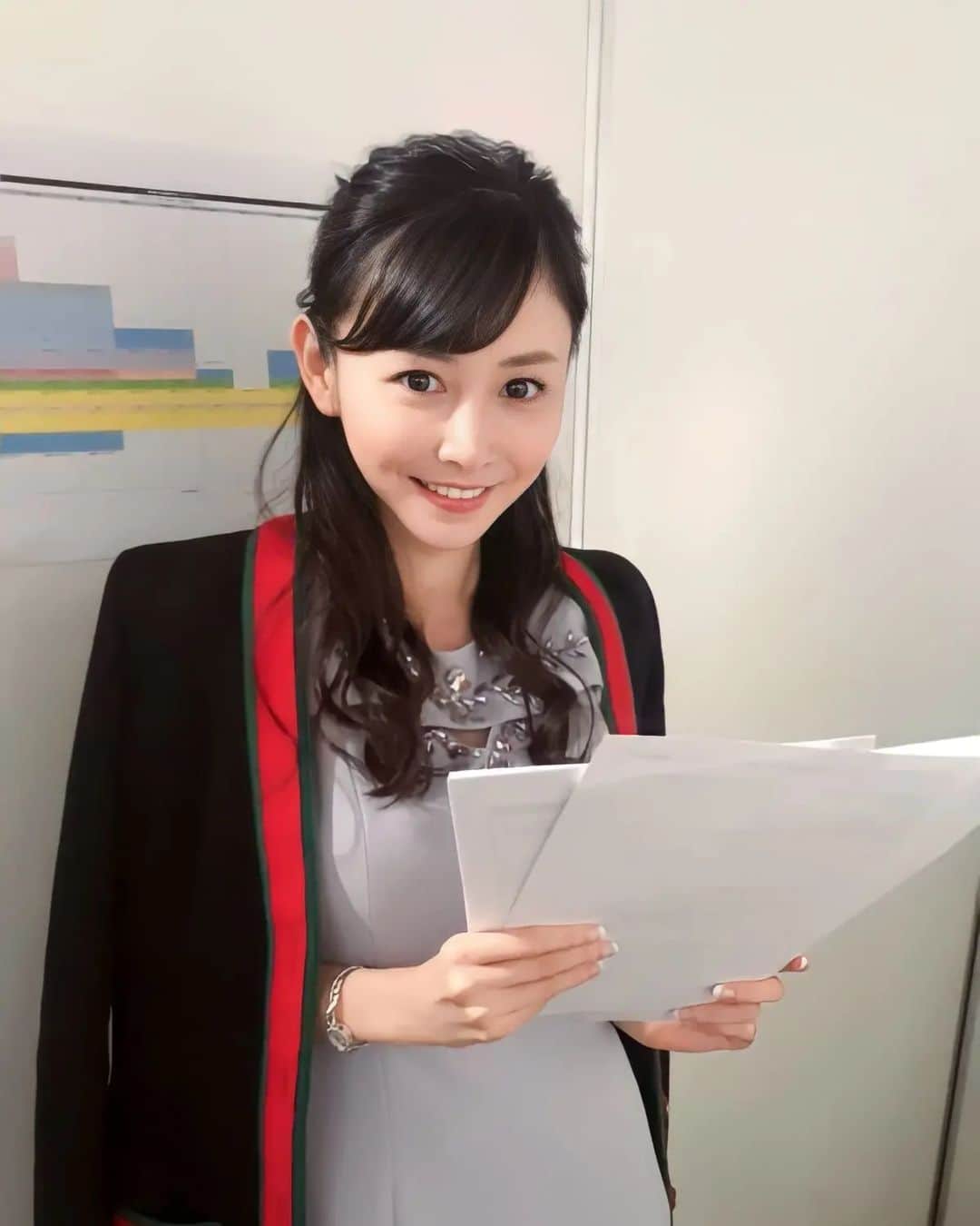 杉原杏璃のインスタグラム：「3/4 【日経不動産投資フェア2023 福岡 】に行きます  日経不動産投資フェア2023 福岡  3/4(土) 13:30～14:10 登壇します☺️  福岡県福岡市にて 会場 : レソラホール5F ※参加無料です✨  年明けから九州に行く機会が続いていて嬉しいです　　 皆さんにお会いできるのを楽しみにしています❤️  【リアルイベント開催】　⬇︎⬇︎ https://events.nikkei.co.jp/56278/  #日経不動産フェア #福岡 #資産運用」