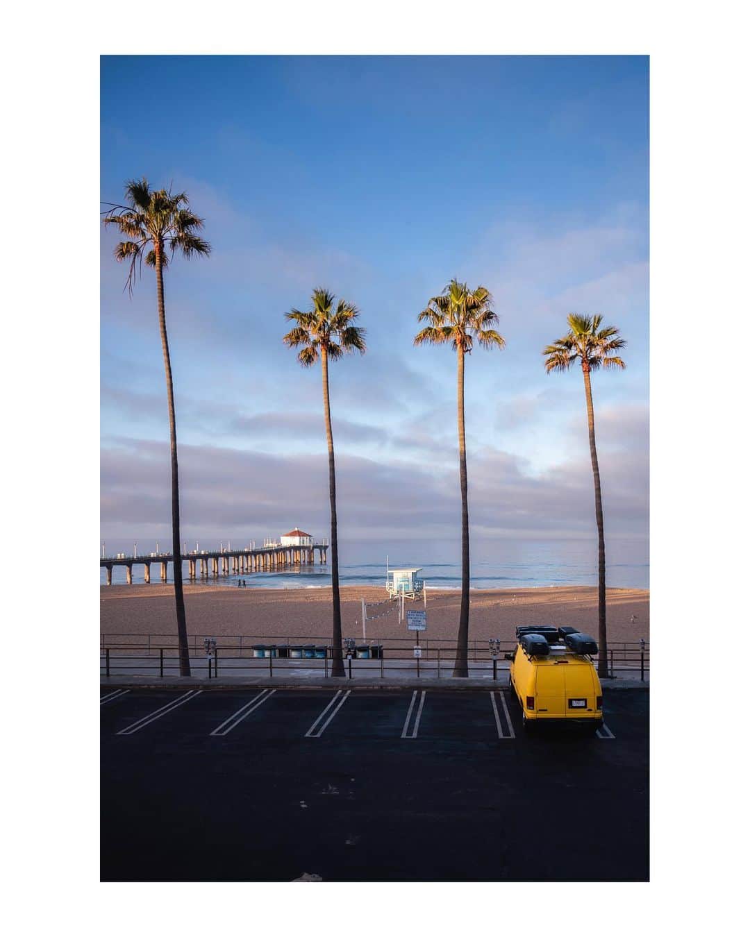 Pete Halvorsenのインスタグラム：「this mornings color palette…  Leica M11 / 21 mm Lux」
