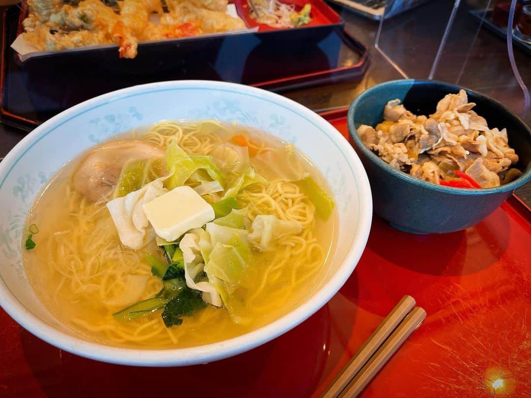 パパイヤ鈴木のインスタグラム：「いや〜 久しぶりに食べました！ 最高です！ #NHK #ばらえ亭」