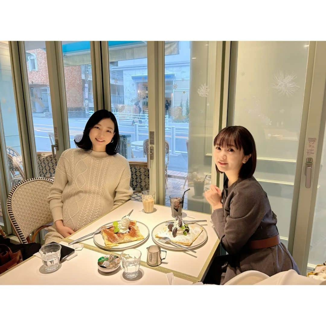 本田珠規さんのインスタグラム写真 - (本田珠規Instagram)「2023.2.3 定期的に会って癒しをもらってる 翔子ちゃん&師匠♡ @shoko_hamada @winkun1228  この日も可愛過ぎる2人に癒された☺️  いつも私の家の近くまで 来てくれてありがとう🥺✨  師匠、産まれたら遊んでね💕  #妊娠10ヶ月#臨月 #36週5日」2月22日 9時07分 - tamaki_honda_oscar