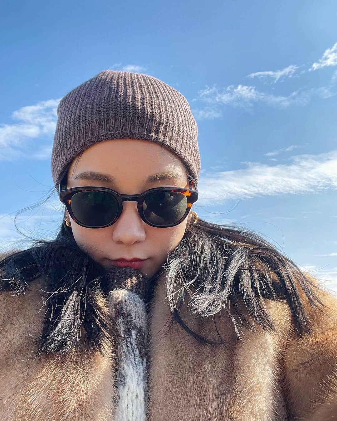 久恒美菜さんのインスタグラム写真 - (久恒美菜Instagram)「☁️🌎  そういえば、28歳になりました☺️ 家族仲良く健康が一番幸せです」2月22日 12時26分 - _mimico_