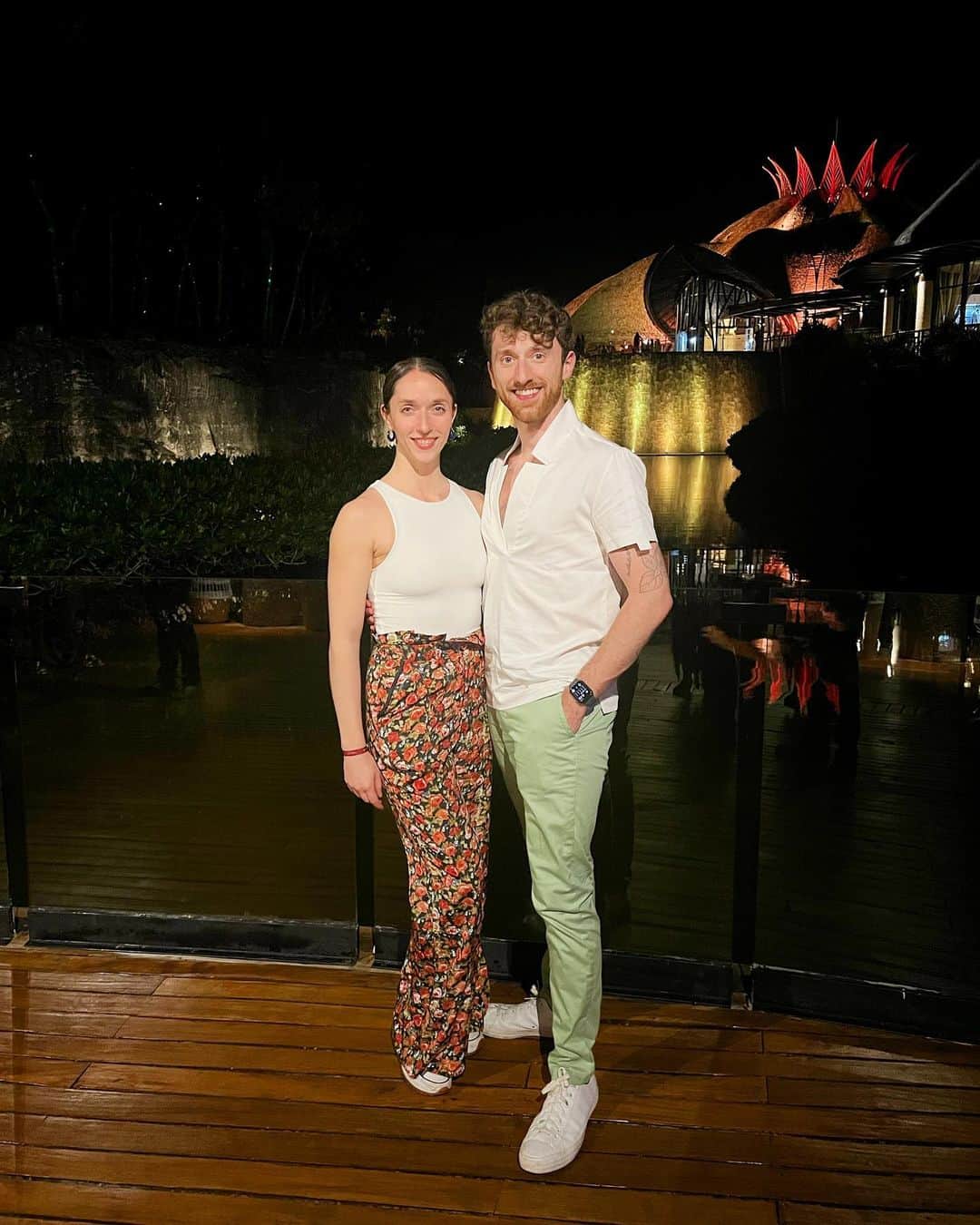 アレックス・ガメリンさんのインスタグラム写真 - (アレックス・ガメリンInstagram)「This is 30! Happy birthday to my other half from day one. I'm excited for all the adventures the future has in store for us, even with all of the trips and falls and table corners that just jump out at us 😂」2月22日 22時09分 - instagamelin
