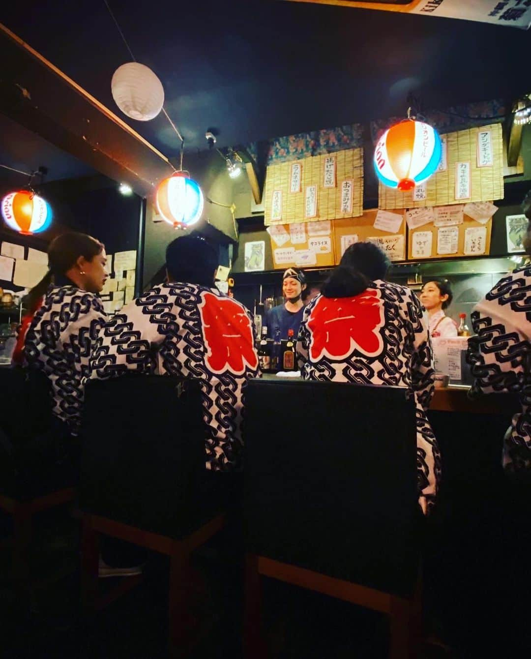 山田親太朗さんのインスタグラム写真 - (山田親太朗Instagram)「沖縄ダイニングゆんたく @okinawa_dining_yuntaku  NEO沖縄下北ゆんたく  一緒に働く仲間募集してます！ 毎日楽しいおみせです！  バイト1100円〜1500円 社員280000円〜400000円  興味ある方はこちらまで ↓ @okinawa_dining_yuntaku」2月22日 16時11分 - shintaro.y