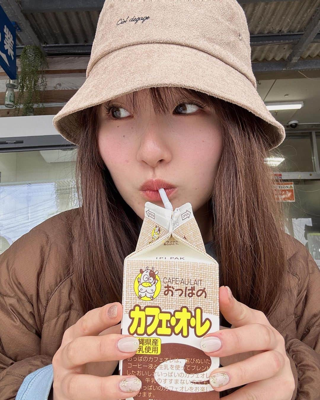 原つむぎさんのインスタグラム写真 - (原つむぎInstagram)「村上選手のまねっこシリーズ🥛  おっぱ(い)牛乳🤫  #おっぱ牛乳  #おっぱのカフェオレ  #道の駅許田 #許田グルメ #沖縄グルメ #つむグルメ  #村神様 #respect」2月22日 18時03分 - haratsumugi