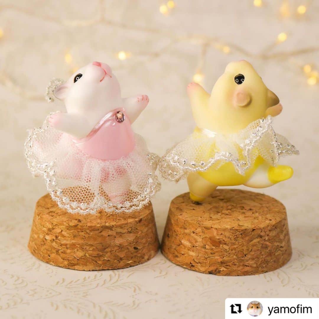 のインスタグラム：「hamuco.さん @yamofim  の新作バレリーナハム🐹🩰 バレエポーズの監修させて頂きました✨✨ ハムスター好き、バレエ好きの方必見❣️❣️  #Repost @yamofim with @use.repost ・・・ 🐹スモールアニマルと森のいきもの展2023 in神戸🐹 2月22日(水)-27日(月) 神戸阪急9階催場 10時-20時<最終日は17時まで>  今年も参加させていただきます✨ hamuco.としての出品についてブログへまとめました！ yamofim02.sakura.ne.jp/hamuco/ 神戸阪急さんを通しての通販についてもご案内しています！ プロフィールにブログへのリンクをはってますのでそちらから！👉@yamofim よろしくお願いします💖  まだ製作中なので、色々追ってお知らせしていきます☺️」