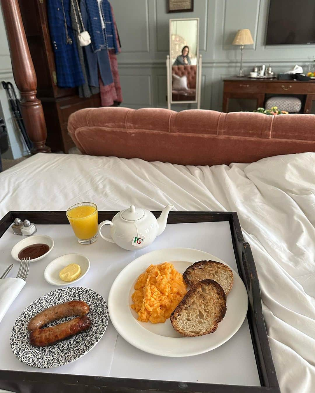 アシュリー・マデクウェさんのインスタグラム写真 - (アシュリー・マデクウェInstagram)「3 days in London」2月22日 18時58分 - ashleymadekwe