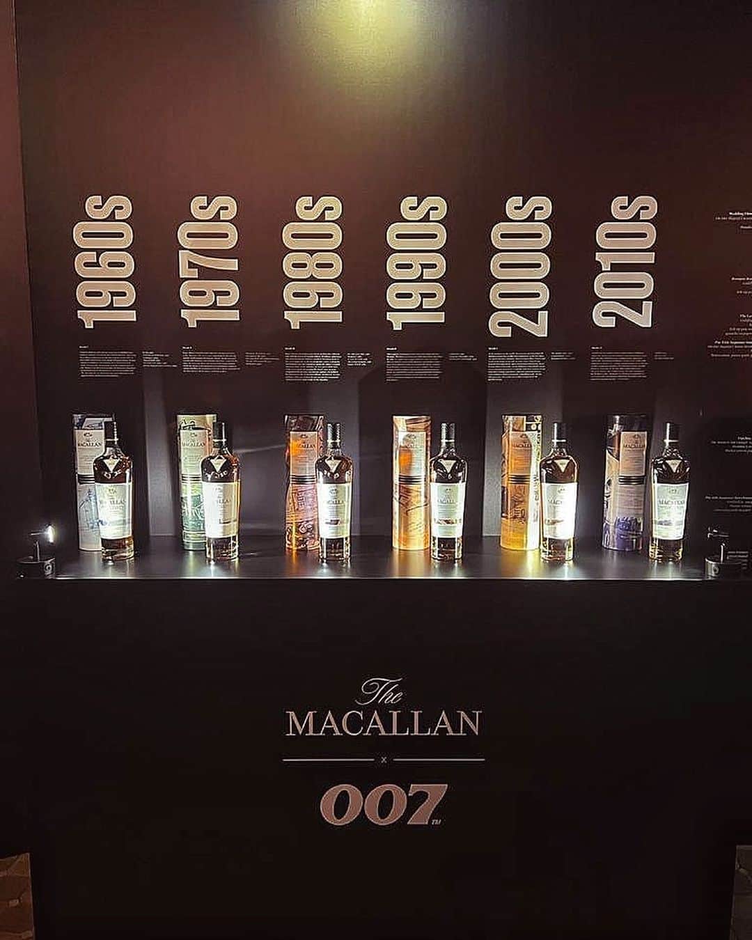 Kam Wai Suenさんのインスタグラム写真 - (Kam Wai SuenInstagram)「Celebrating the 60th anniversary of James Bond and the legacy of 007.  6 different packaging designs for 6 decades.  The single malt whisky with an ABV of 43.7% has been crafted for reflecting the character of the most famous spy.   👔Thank you @brummell_tailor for making me look as smart as Agent Bond   #TheMacallanHK #TheMacallanx007 @The_Macallan @TheMacallanStephane @SignatureHongKong #whisky #whiskylover #whiskyporn #007 #jamesbond #themacallanincinema #gentleman #meninsuits #hkkol #hkinfluencer」2月22日 20時41分 - mr.kamsuen