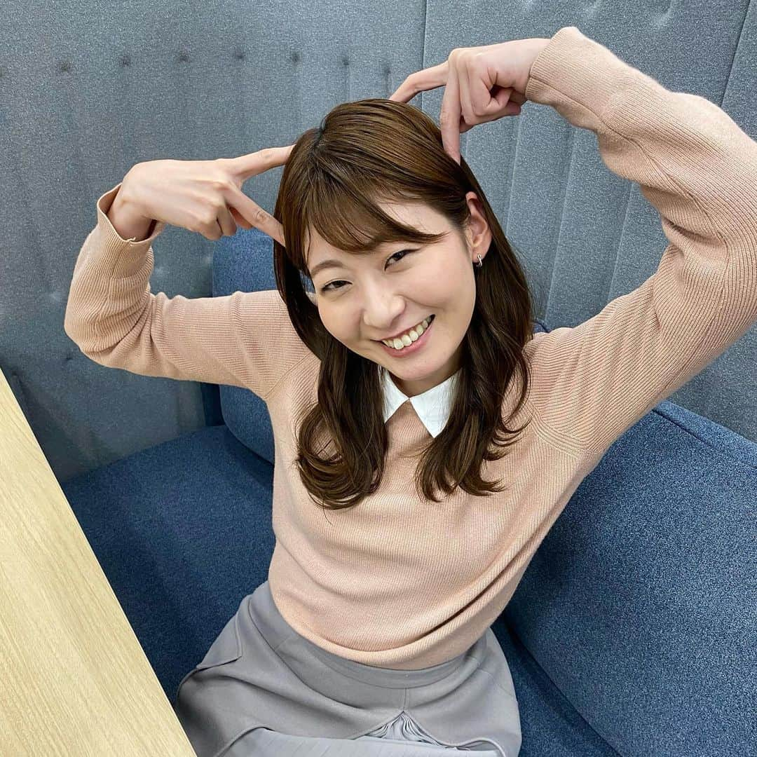 テレビ新広島のインスタグラム：「猫の日🐈🐾  みなさんは猫派？犬派？🐱🐶  木村仁美アナは… 〇〇〇派🫶🤍（3枚目）  #正解は #うさぎ派 #木村仁美 #きむらひとみ #木村仁美アナ #木村アナ #テレビ新広島 #tss #アナウンサー #女子アナ #tssライク #ライク」