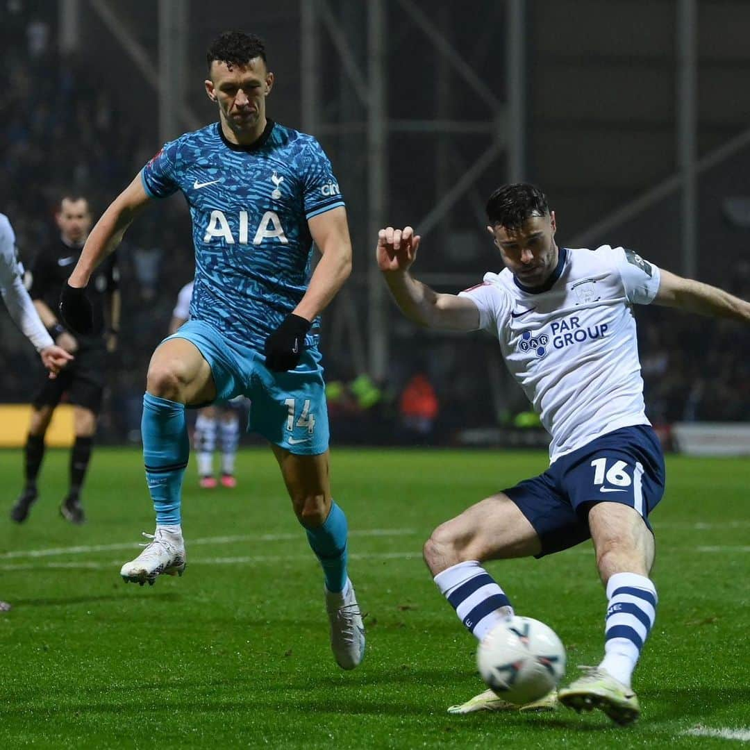 イヴァン・ペリシッチさんのインスタグラム写真 - (イヴァン・ペリシッチInstagram)「F🅰️ cup .. #NextRound✅ #CleanSheet #COYS」1月29日 22時23分 - ivanperisic444