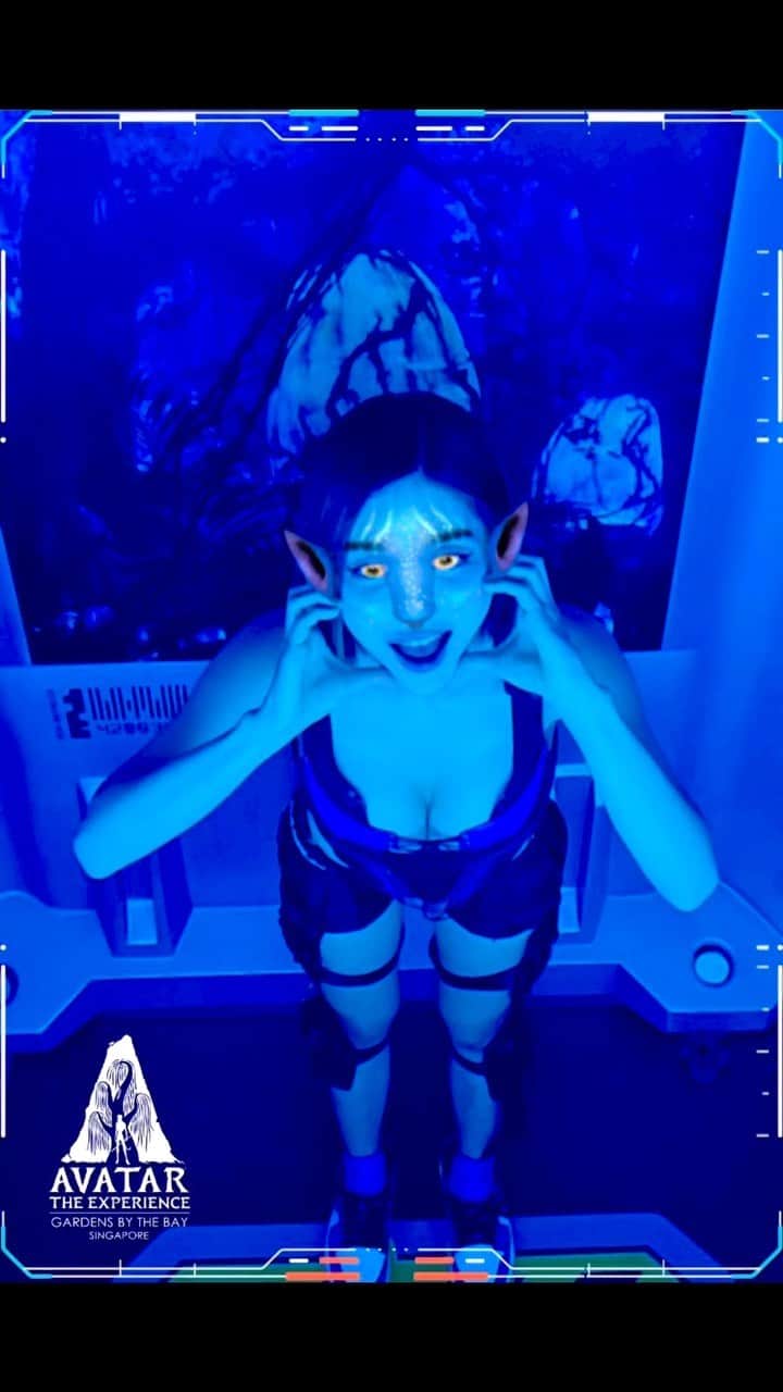 Dj Sodaのインスタグラム：「싱가포르에 아바타 체험하러 왔어요!!💙💙💙 I went to the Avatar Experience Center in Singapore💙💚💜It was so amazing! You should def try it!」