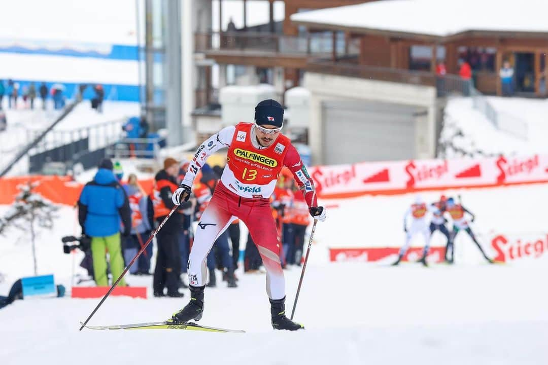 渡部善斗のインスタグラム：「kaputt...🫠  take a short breath😑  #fisnoco #nordiccombined #kitanoskiteam #fischerski #swix #swans #kinetixx #zerofit #hakubavalley  #columbia #mountainhardwear  📸 @nordicfocus」