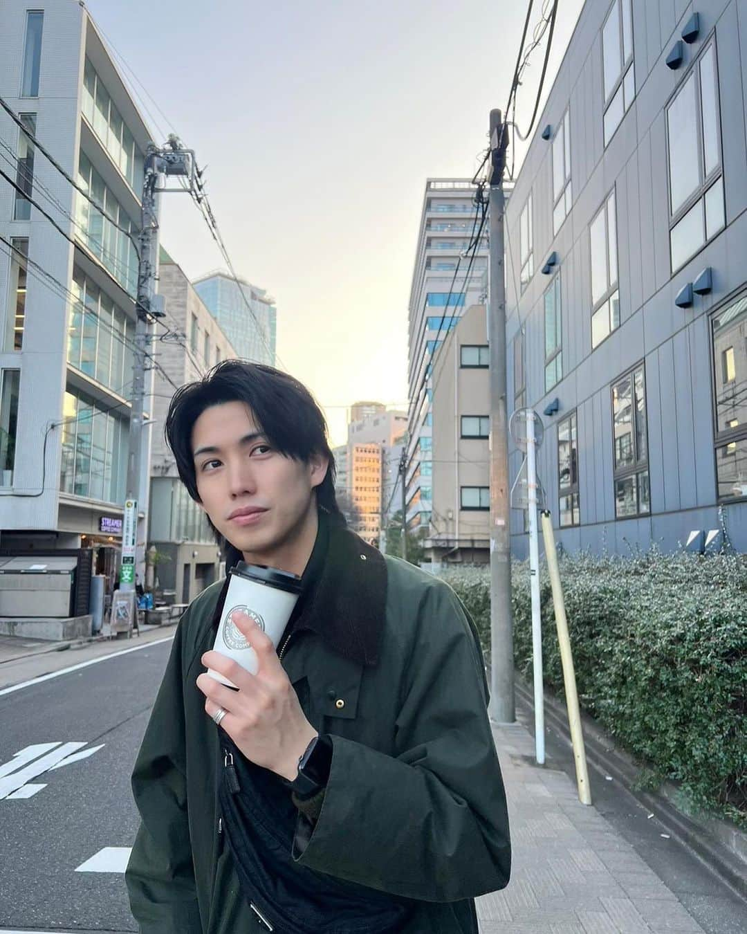 吉川大貴のインスタグラム：「休日☕️  #dayoff」