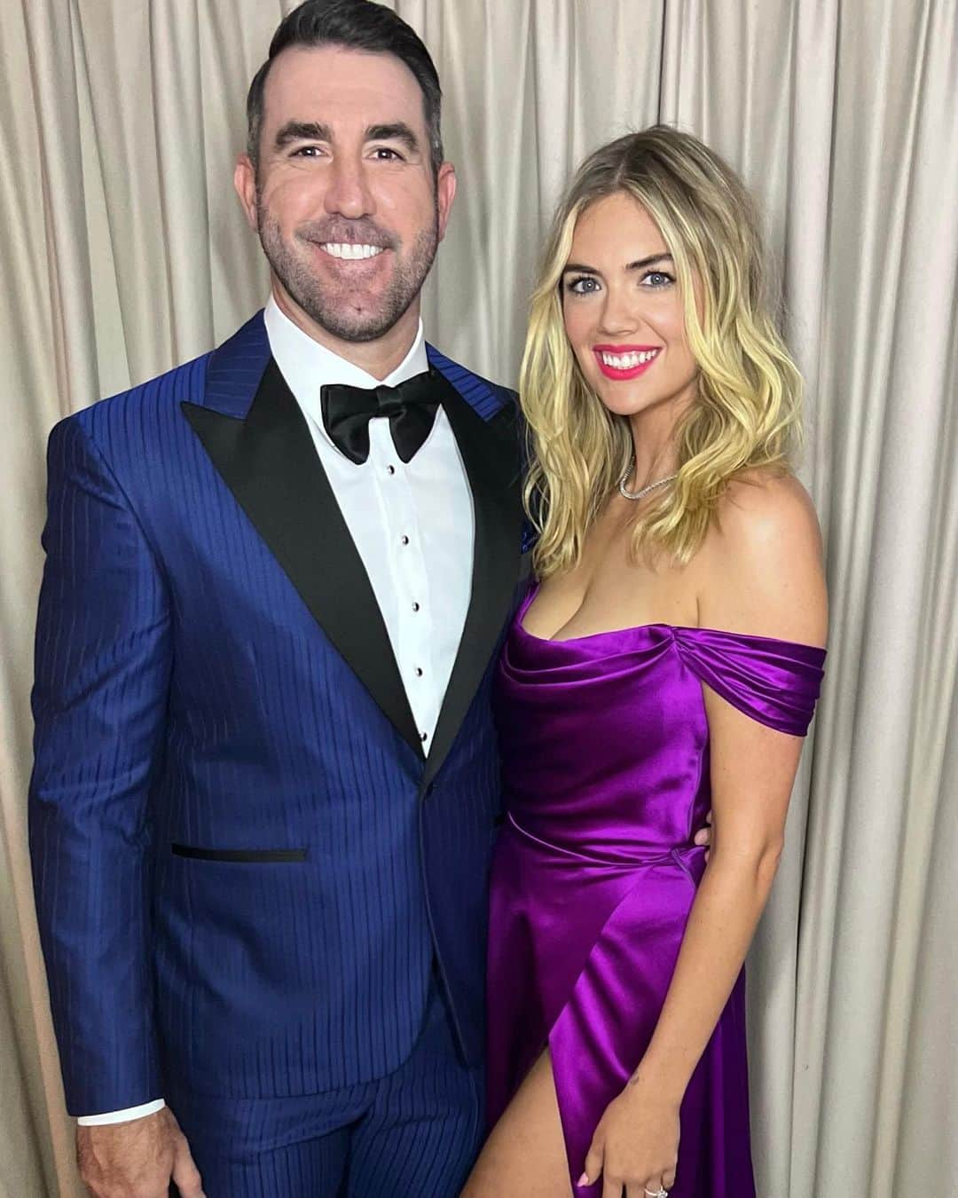 ケイト・アプトンさんのインスタグラム写真 - (ケイト・アプトンInstagram)「All dressed up to celebrate @justinverlander’s 3rd Cy Young! 💜✨」1月30日 5時21分 - kateupton