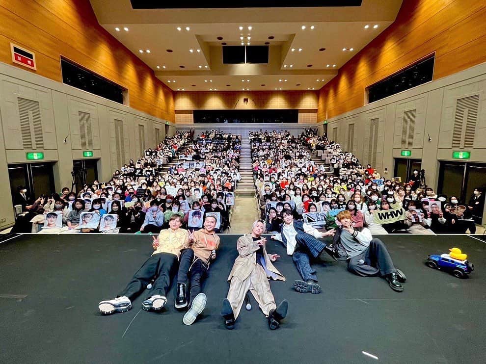 大野雄大のインスタグラム：「Da-iCE FUN MEETING TOUR 2023 岩手　水沢江刺公演！^ ^  今年一の寒さと雪の経験でしたが 会場は温かかったです☺️  皆様、ありがとうございました😊‼️  次回は名古屋公演！！^ ^  こちらも楽しみです🤣」