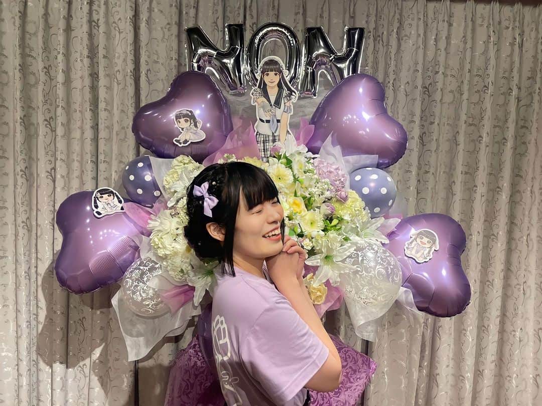 花咲希音のインスタグラム：「#花咲希音ちゃん生誕祭2023 ありがとうございましたっっ🪴🐰🍀💜🤍 のんちゃんには勿体ないくらい沢山のものを頂いた生誕祭でしたっっ♡ 来てくれたみんな・配信を見てくれたみんな・出演してくださったアイドルちゃん、そして何よりATLEPYのメンバーとスタッフのみなさん本当にありがとうございます!! 誰一人欠けても成功しなかったこの生誕祭すごく綺麗な景色を見れました💜これからも止まることなく階段を駆け上がりたいと思います‼️一緒にもっともっと夢のある景色を見に行きましょう☺️💭🪴   #誕生日  #birthday  #live  #happybirthday  #スタンドフラワー  #cake #girl #ぱっつん前髪 #ぱっつん #姫カット #アイドル #atlepy #女優  #写真 #アイドル好きな人と繋がりたい #グラビア好きと繋がりたい #actress #花咲希音 #自撮り #グラドル自画撮り部  #indy_photolife  #followme」