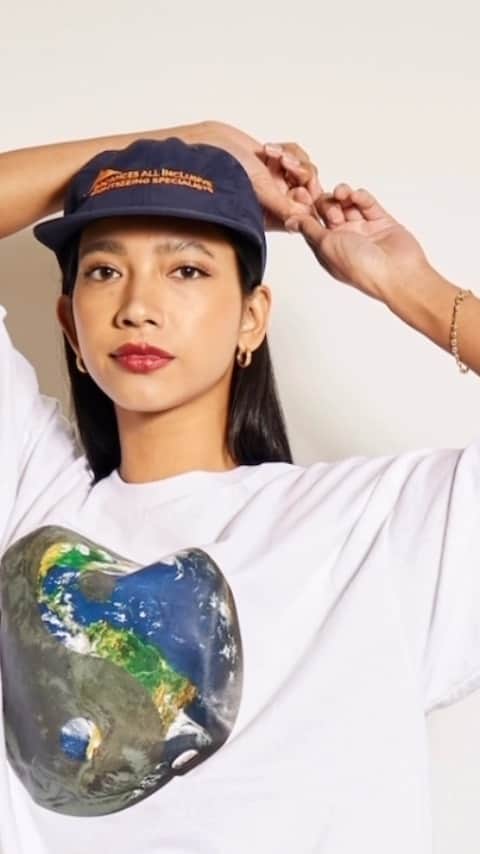 Dickies_projpのインスタグラム：「●  BACANCES 2023 SS Feb delivery.  BC COTTON EAZY PANTS.  BC NYLON CAP MOUNTAIN LOGO.  BC NYLON CAP WHITE RABBIT.  Coming soon.  #bacances #bacances_jp #bacances_allinclusive」