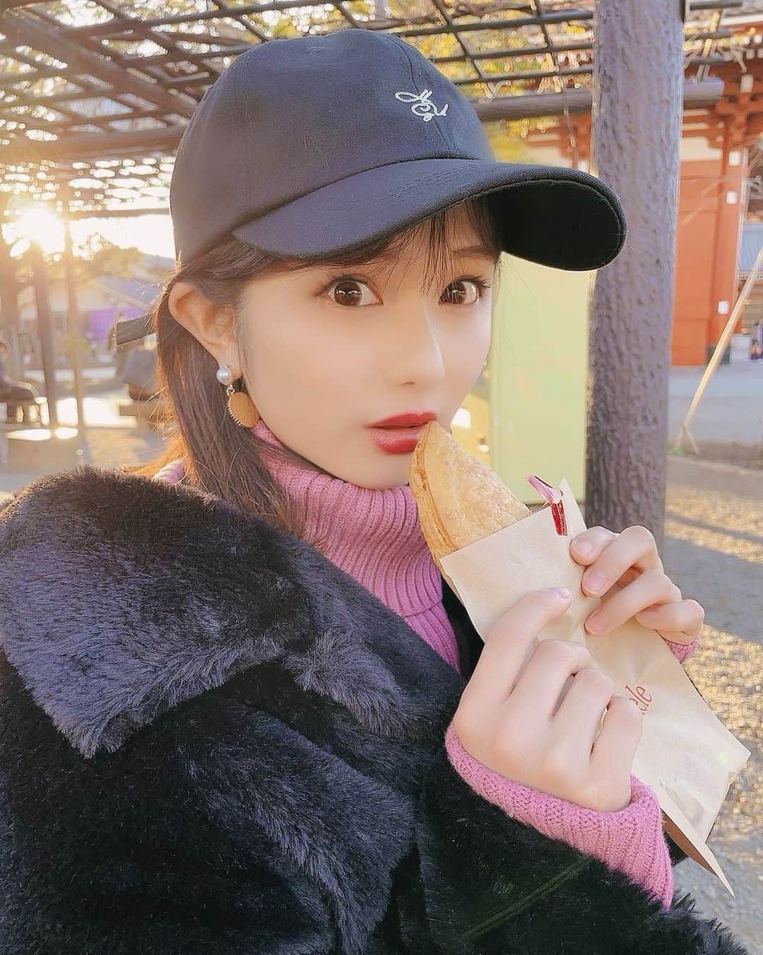 谷川愛梨のインスタグラム：「🍎🫶 #世界一のアップルパイ」