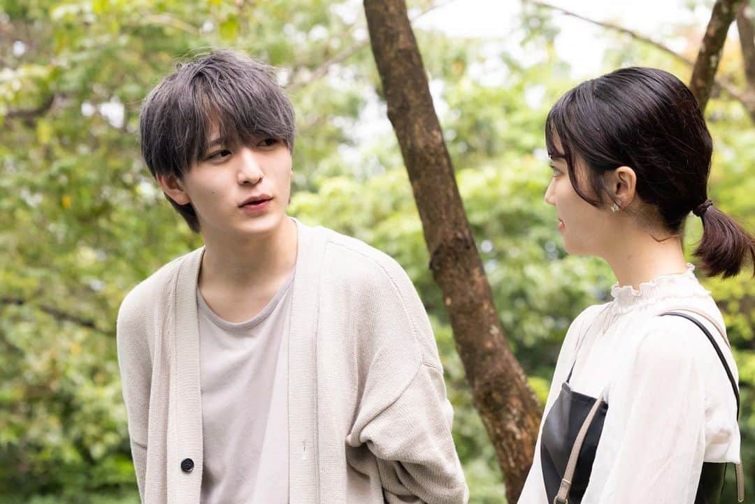のインスタグラム：「「今日、好きになりました。」サムイ島編3話ご視聴頂きありがとうございました！  2話から引き続き成長した姿を皆さんにお見せすることが出来たのではないのではないかと思う回でした！  自分の思うとおりに行かずにどうしたらいいのか分からなくなるような事も多々あったのですが自分なりに頑張ってみましたので暖かい目で見守っていただけると幸いです✌️  あとは自分に言いのことしたこれだけ書きます… バスケ練習し直してこい！！ ・ ・ それでは！4話以降もお楽しみにしていて下さい！    #今日好き #今日好きになりました #サムイ島 #サムイ島編 #04」