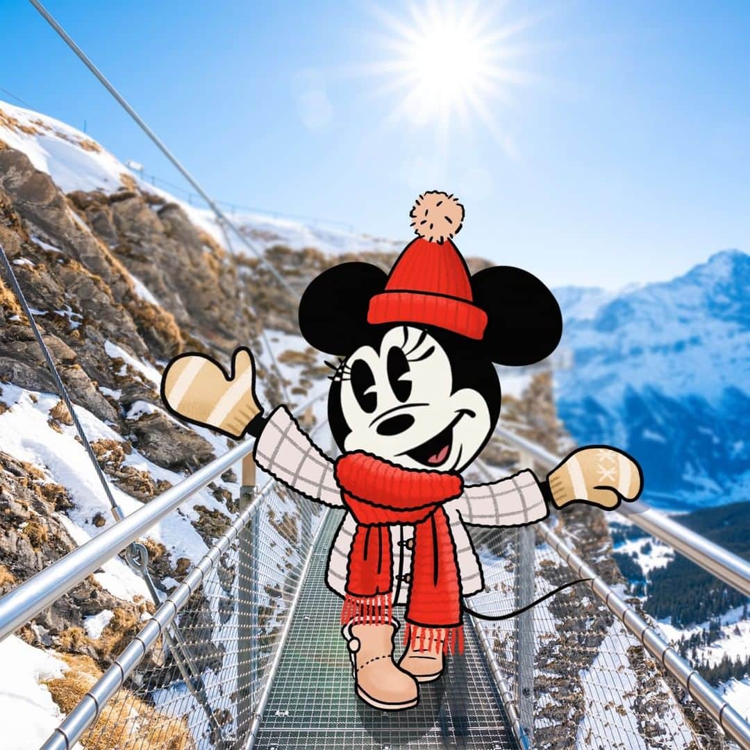ミニーマウスのインスタグラム：「Winter adventure recap ❄️I had the best time in the snow!」
