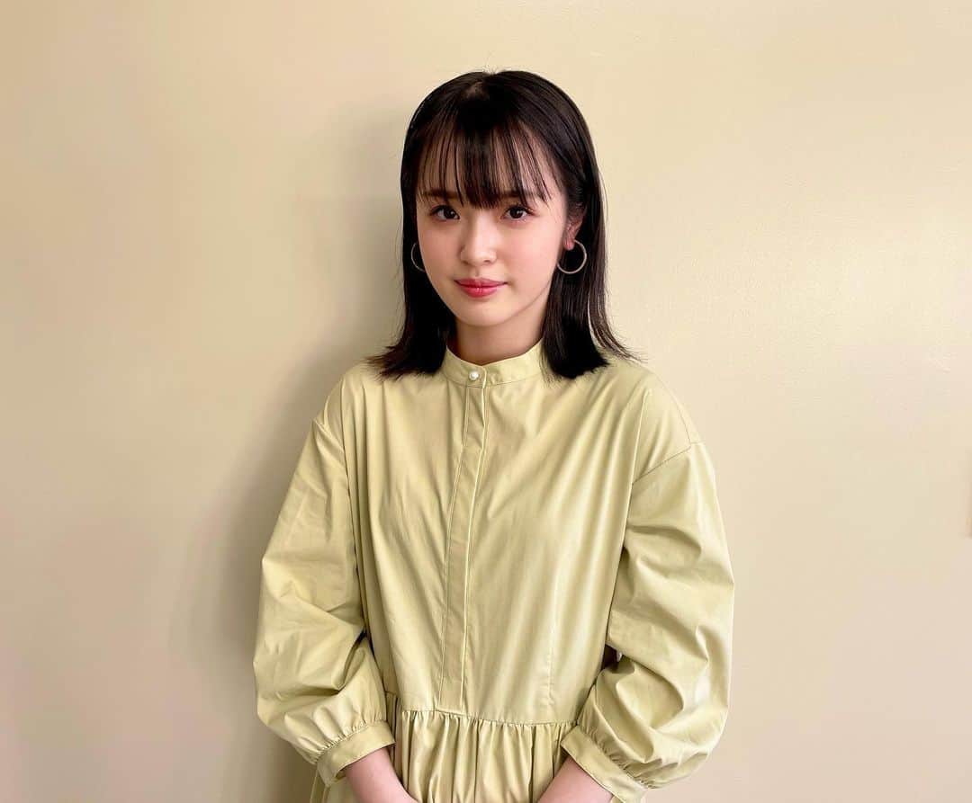 のインスタグラム：「先日、「冬子の夏」が伊参スタジオ映画祭にて初上映され、登壇してきました！！ ・ 私にとって映画初主演という記念すべき作品で、大きなスクリーンで見ることが出来て感激でした😭✨ たくさんの方に見ていただけますように…🌻💭 ・ #冬子の夏 #伊参スタジオ映画祭 #金川慎一郎 監督 #煙山夏美 さん #長澤樹 ちゃん #豊嶋花」