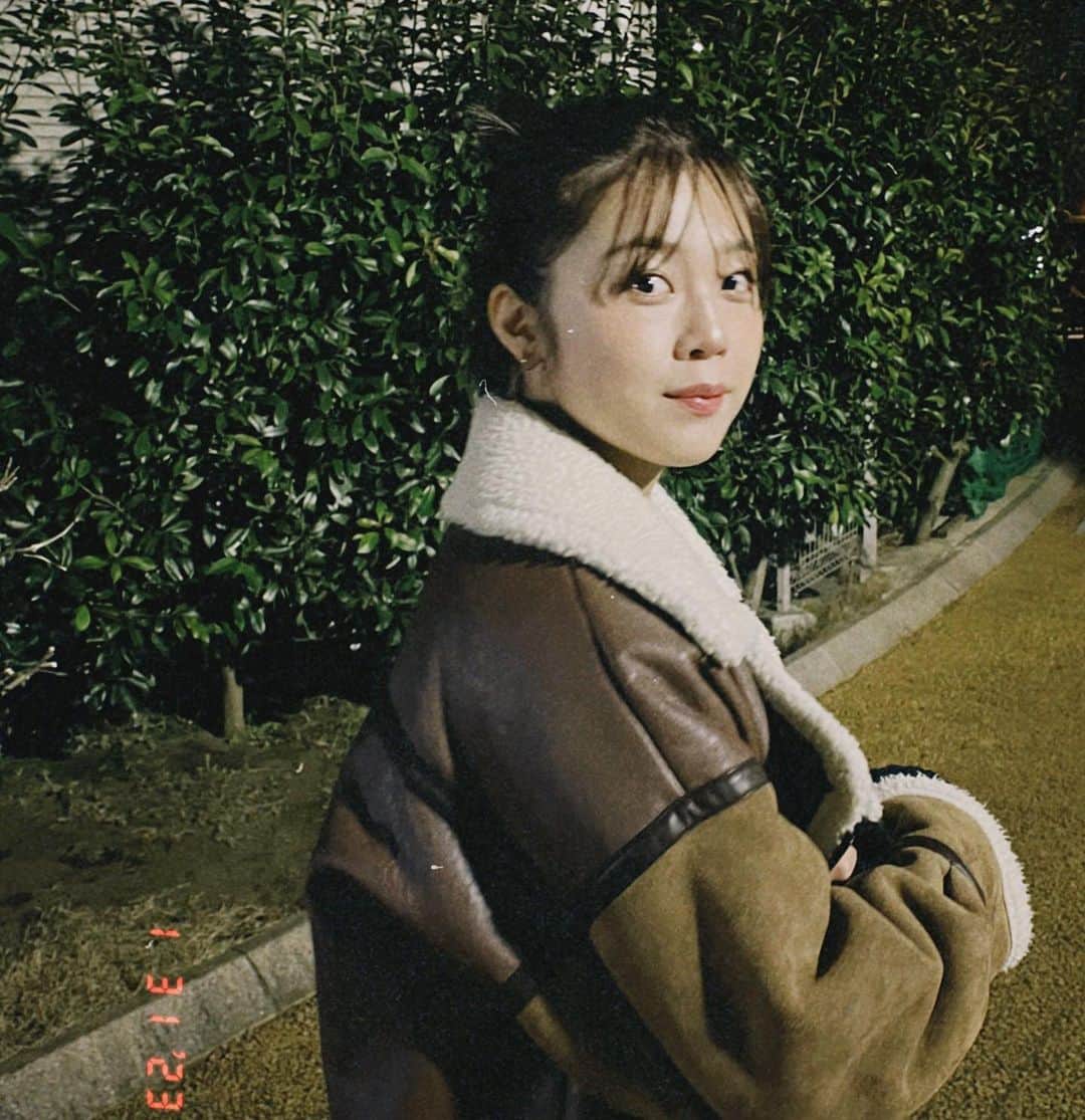 豊泉志織のインスタグラム：「寒い〜！ 今年もマイペースに更新していきますお付き合いよろしくね☺︎」