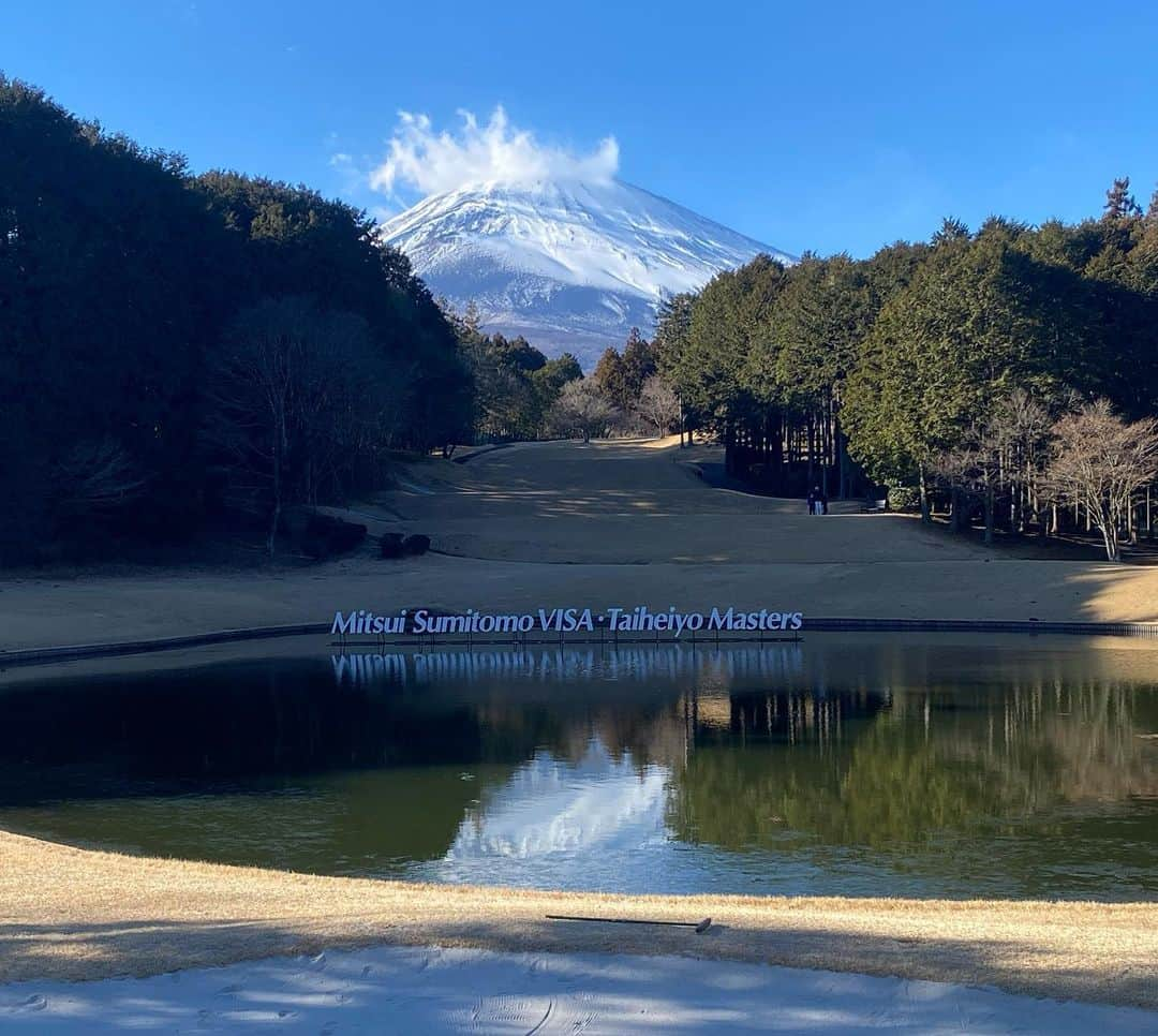 国吉佑樹のインスタグラム：「明日からキャンプイン⚾️！  ということで、しばらくゴルフは休みなので思い出投稿。  去年のリベンジ…明日から自分らしくやるべき事は全部やり切ります❗️  #1月31日 #オフシーズン最後の日 #明日からしっかりやります #ゴルフ #しばらく休みます」