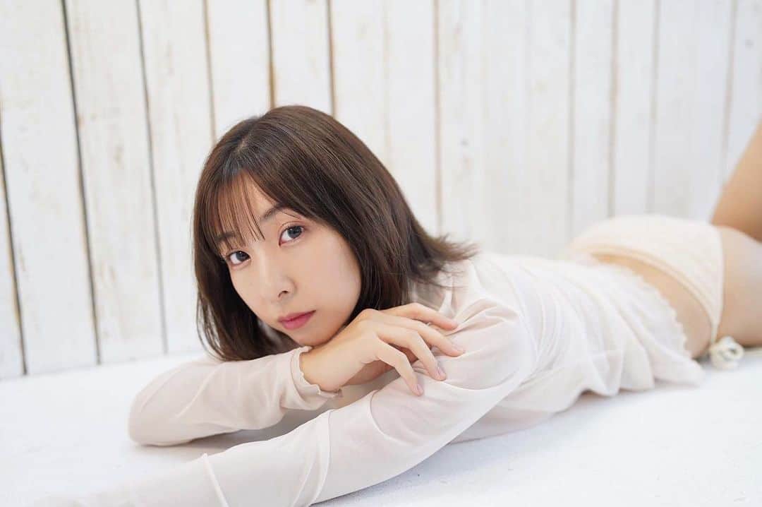 のインスタグラム：「2/22〜26舞台やります✨ 【雨上がりあさに】 ダブルキャストで私はBのみ出演です！ 久々のBIG TREE😌 是非来てください♫ なんだか最近毎月舞台やっております😳 ※写真は舞台とは関係ありません🤣」
