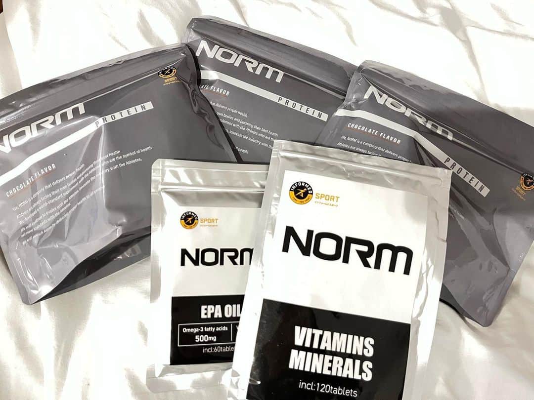 宮崎幾笑さんのインスタグラム写真 - (宮崎幾笑Instagram)「NORMさんからたくさんのサポートや支援をいただいております！！ これを力に変えてチームで闘って行けるように頑張ります！！ そして康太郎さんにもお会いできて、色々な縁や繋がりに感謝しています。 これからよろしくお願いします！！  #norm #underarmour  #いわきFC #宮崎幾笑」1月31日 21時14分 - kiwara_miyazaki