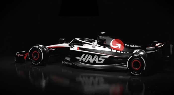 パストール・マルドナドさんのインスタグラム写真 - (パストール・マルドナドInstagram)「El equipo @haasf1team ha presentado hoy su arma, el VF-23 con el que afrontará esta temporada 2023. Que les parece?Los leo…  @haasf1team presented his new VF-23 to face the upcoming F1 season 2023. What do you think? 🤔  #f1 #haas #car #cars #season #2023 #championship #racing #motivation #adrenaline #motorsport #family #coment #comenta」2月1日 3時34分 - pastormaldo