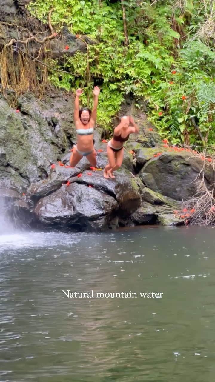 立花亜野芽のインスタグラム：「まきちゃんとのLast day🫶🤍沢山の思い出をありがとう☺️🙏❤️引き続き、旅楽しんでねっ✈️♡  #mountainwater #hawaiibigisland #ハワイ島 #ぱっかーん」