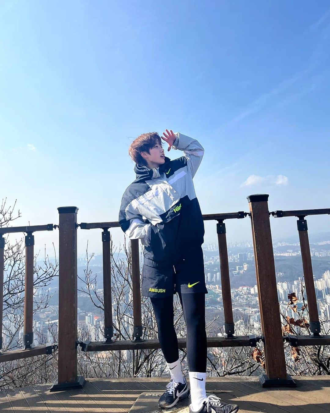 ディジンのインスタグラム：「운돈최고🏃‍♂️🏃‍♂️등산 최고⛰️⛰️  #등린이」