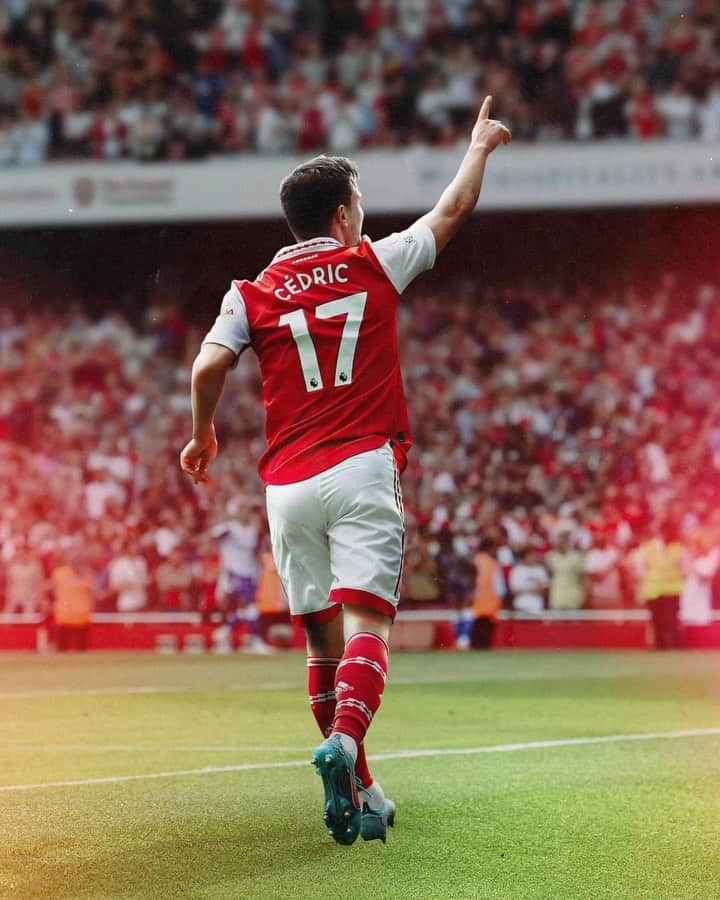 セドリック・ソアレスのインスタグラム：「Once a Gunner, always a Gunner! I wish everyone the best at the club until the end of the season.」