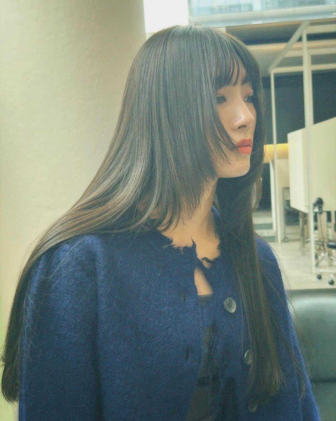江田友莉亜さんのインスタグラム写真 - (江田友莉亜Instagram)「✂︎♡♥︎♡ @inomataakiko」2月1日 17時35分 - edayuri_official