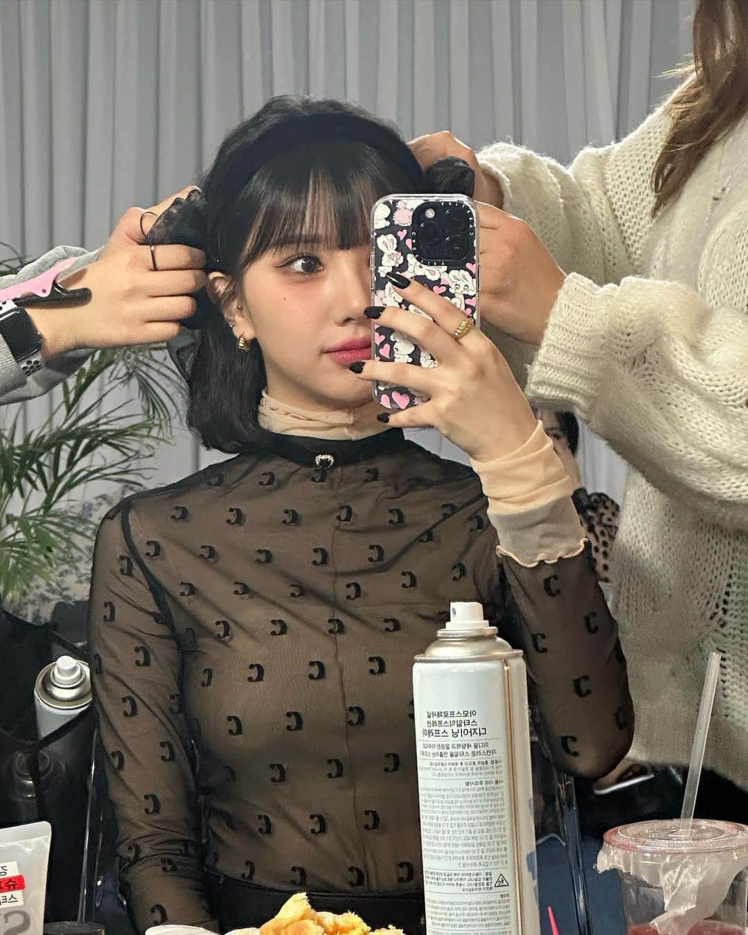 ウナさんのインスタグラム写真 - (ウナInstagram)「230131 • EUNHA on stylist’s Instagram post — Wednesday core🖤 –Nana」2月1日 18時06分 - jung.eunha