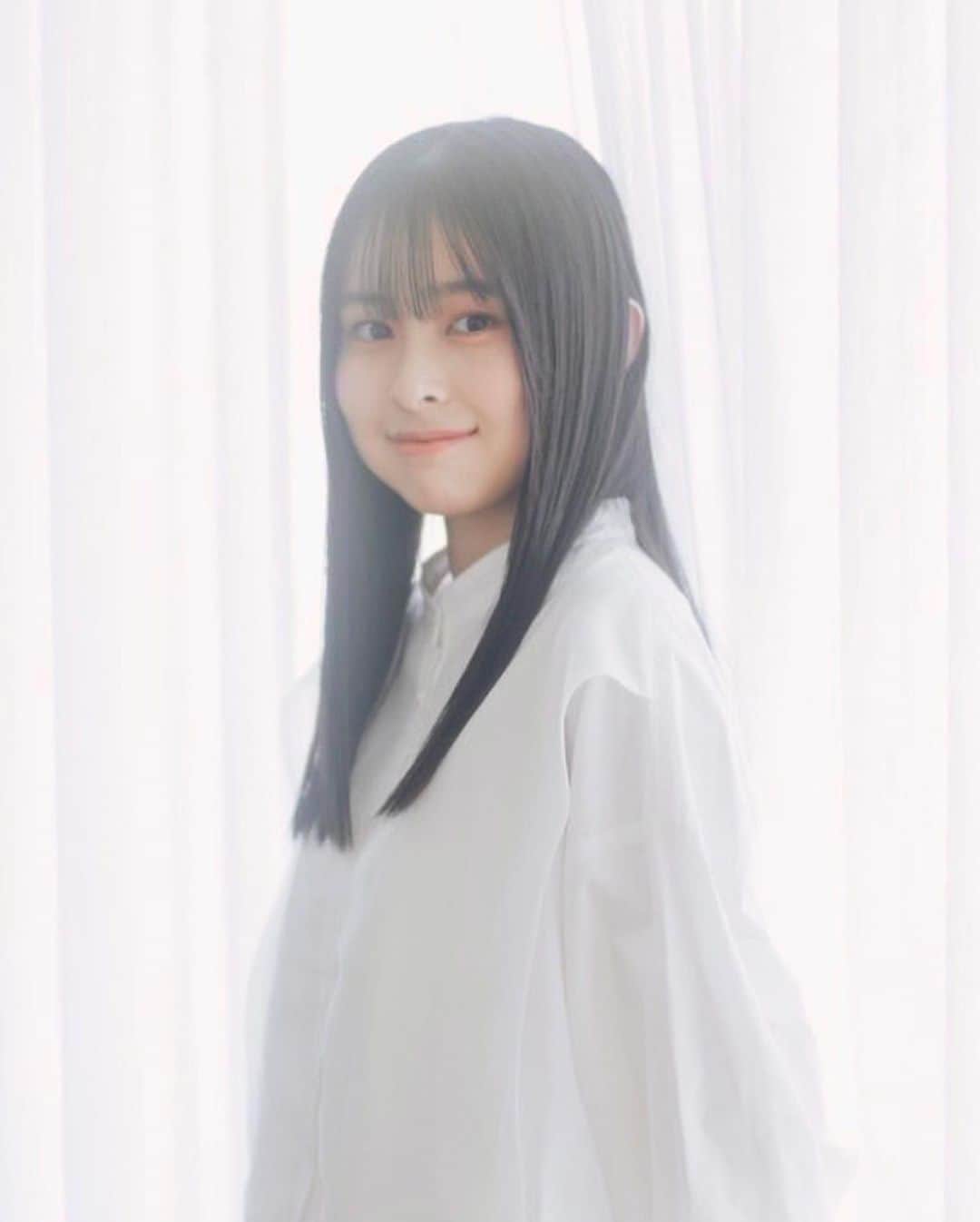 村山千夏のインスタグラム：「お知らせです。  舞台「ゲートシティーの恋」に 成宮輝人役で出演します！  初出演・初主役で緊張と不安でいっぱいです。 是非見に来てくだされば嬉しいです☺︎  公演詳細は公式HPをチェックしていただけたら幸いです！ https://www.drama-design.co.jp/ チケット販売は2月15日（水）12時〜です。  #舞台#ゲートシティーの恋 #ゲートシティーの恋2023#05#05line#17歳#17yearsold #fyp」
