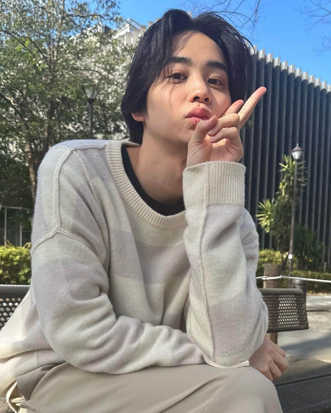 鈴木志遠さんのインスタグラム写真 - (鈴木志遠Instagram)「今日で26歳になりました。 またみんなよろしくね☀️」2月1日 21時43分 - shion10531