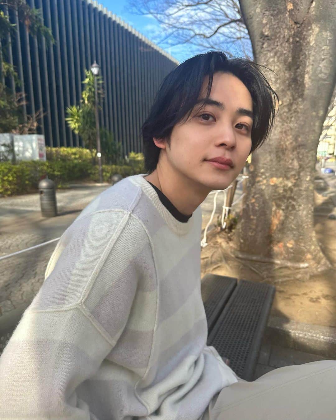 鈴木志遠さんのインスタグラム写真 - (鈴木志遠Instagram)「今日で26歳になりました。 またみんなよろしくね☀️」2月1日 21時43分 - shion10531
